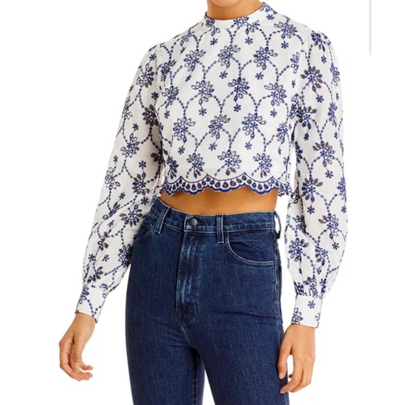AQUA Embroidered Crop Top Long Sleeve Mock Neck Blouse White Blue M‎ - Picture 1 of 7
